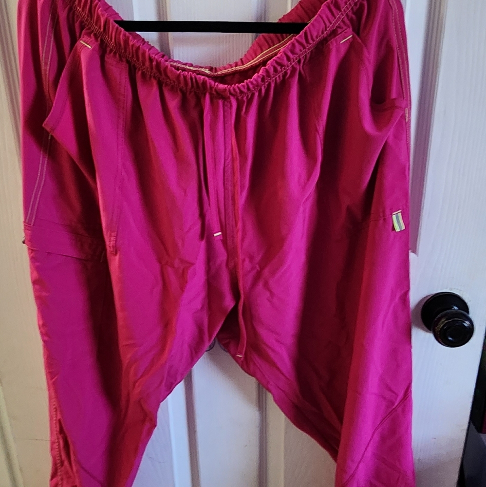 4 pairs of Scrub pants